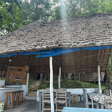Maweni Beach Bungalows キリンドニ エクステリア 写真