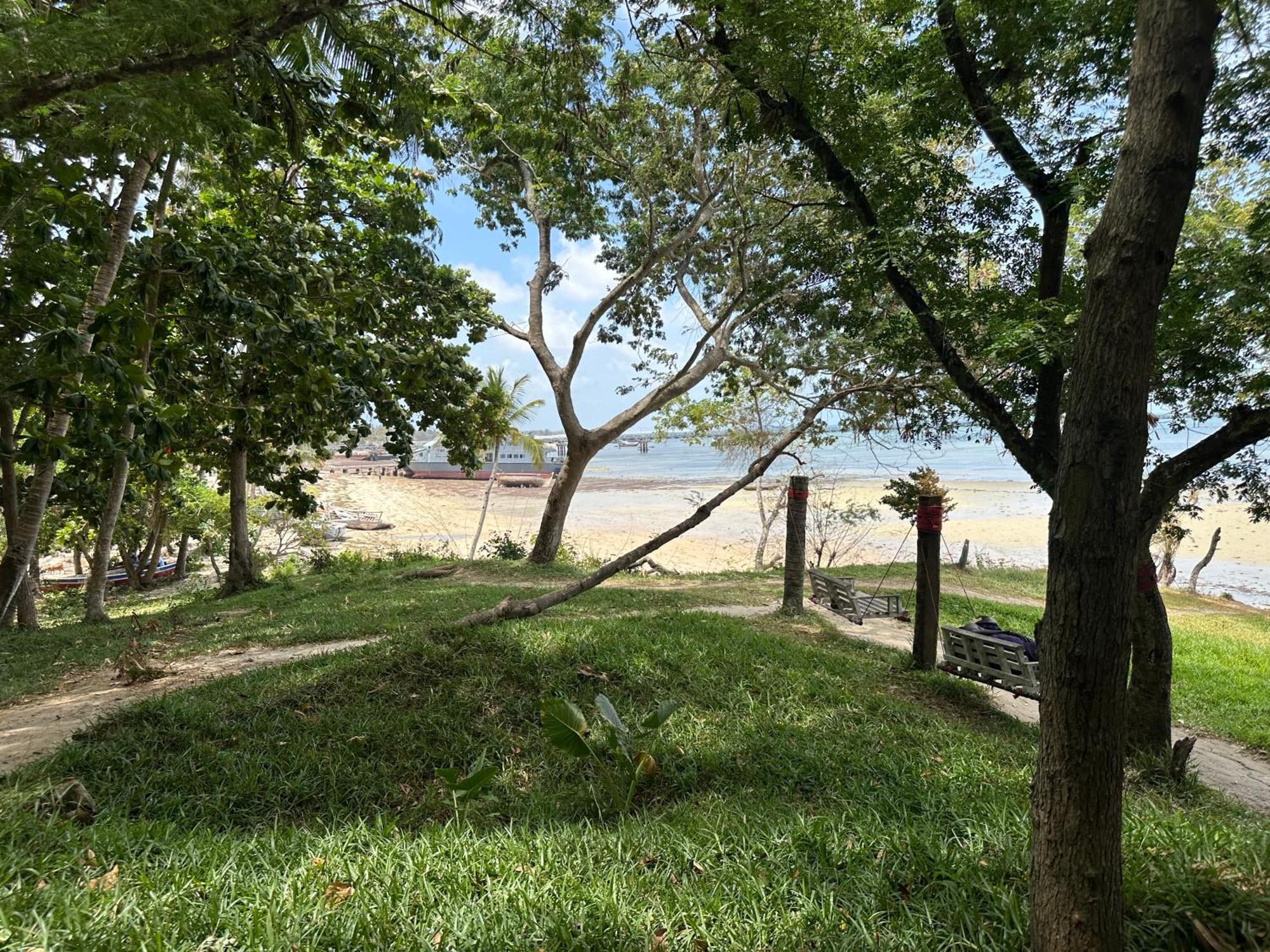 Maweni Beach Bungalows キリンドニ エクステリア 写真
